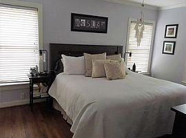 4247 Camden Ave, Dallas, Tx 75206 2 Beds 1 Bath 1,240 Sqft in Dallas, TX (Photo 3 of 12)