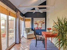 4247 Camden Ave, Dallas, Tx 75206 2 Beds 1 Bath 1,240 Sqft in Dallas, TX (Photo 4 of 12)