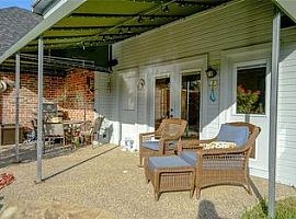 18731 Thorntree Ln, Dallas, Tx 75252 3 Beds 2.5 Baths 2,803 Sqf in Dallas, TX (Photo 10 of 12)