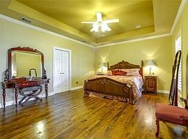 18731 Thorntree Ln, Dallas, Tx 75252 3 Beds 2.5 Baths 2,803 Sqf in Dallas, TX (Photo 11 of 12)