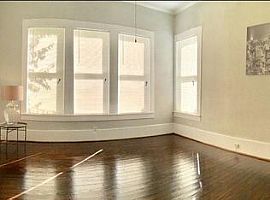 716 N Madison Ave, Dallas, Tx 75208 4 Beds 2 Baths 1,914 Sqft in Dallas, TX (Photo 11 of 12)