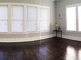 716 N Madison Ave, Dallas, Tx 75208 4 Beds 2 Baths 1,914 Sqft in Dallas, TX (Photo 2 of 12)