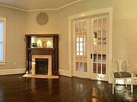 716 N Madison Ave, Dallas, Tx 75208 4 Beds 2 Baths 1,914 Sqft in Dallas, TX (Photo 3 of 12)