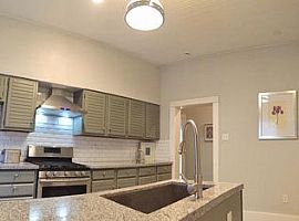 716 N Madison Ave, Dallas, Tx 75208 4 Beds 2 Baths 1,914 Sqft in Dallas, TX (Photo 4 of 12)