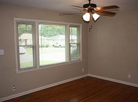 318 Jack Coleman Dr Nw, Huntsville, Al 35805 in Huntsville, AL (Photo 5 of 5)