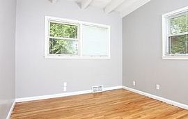 8342 E Morris St, Wichita, Ks 67207 4 Beds 1.5 Baths 1,210 Sqft in Wichita, KS (Photo 3 of 8)