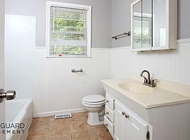 8342 E Morris St, Wichita, Ks 67207 4 Beds 1.5 Baths 1,210 Sqft in Wichita, KS (Photo 8 of 8)