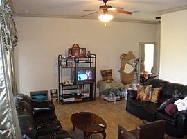 2969 Northbank Dr, Baton Rouge, La 70810 3 Beds 2 Baths 1,400 S in Baton Rouge, LA (Photo 2 of 7)