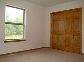 252 Wings Way, Belgium, Wi 53004 3 Beds 2 Baths 1,630 Sqft in Belgium, WI (Photo 3 of 5)