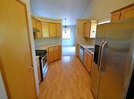 308 84th Ave Se, Lake Stevens, Wa 98258 3 Beds 2 Baths 1,420 Sq in Lake Stevens, WA (Photo 3 of 10)