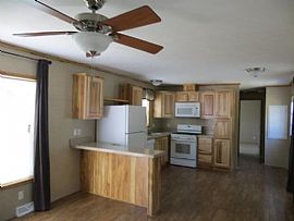 261 Paddock Turn, Halfmoon, Ny 12065 3 Beds 1.5 Baths 933 Sqft in Halfmoon, NY (Photo 3 of 4)