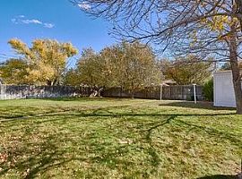 807 Shoshoni St, Cheyenne, Wy 82009 5 Beds 3 Baths 2,124 Sqft in Cheyenne, WY (Photo 6 of 12)