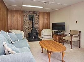 807 Shoshoni St, Cheyenne, Wy 82009 5 Beds 3 Baths 2,124 Sqft in Cheyenne, WY (Photo 8 of 12)