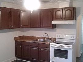  366 E Third St, Lexington, Ky 40508 3 Beds 2 Baths 1,228 Sqft in Lexington, KY (Photo 4 of 4)