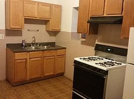 2735 W Haddon Ave Apt 2, Chicago, Il in Chicago, IL (Photo 3 of 8)