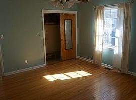 1600 N Porter Rd, Fayetteville, Ar 72703 3 Beds 1 Bath 1,160 Sq in Fayetteville, AR (Photo 11 of 12)