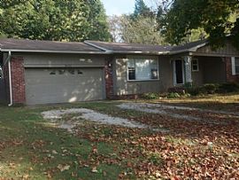 1600 N Porter Rd, Fayetteville, Ar 72703 3 Beds 1 Bath 1,160 Sq in Fayetteville, AR
