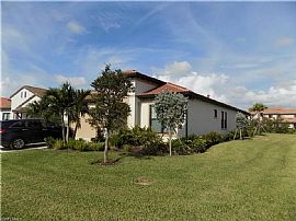 1456 Redona Way, Naples, Fl 34113 in Naples, FL