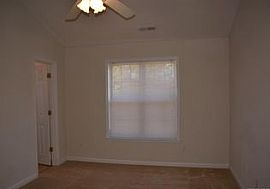 812 Willowedge Ct, Knightdale Rent 650 Deposit 650 Total 1300 in Knightdale, NC (Photo 2 of 7)