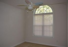 812 Willowedge Ct, Knightdale Rent 650 Deposit 650 Total 1300 in Knightdale, NC (Photo 5 of 7)