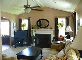 100 Birch Ct, New Bern, N Rent 650 Deposit 650 Total 1300 in New Bern, NC (Photo 7 of 11)