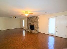 8029 Steele Creek Rd, Charlotte Rent 600 Deposit 600 Total 1200 in Charlotte, NC (Photo 8 of 8)