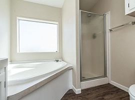 29215 W Wildcat Dr, Wittmann, Az 85361 in Wittmann, AZ (Photo 10 of 12)