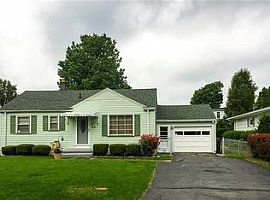 53 Vinal Ave, Rochester, Ny 14609 3 Beds 1 Bath 874 Sqft in Rochester, NY