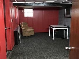 22 Harlow St, Saugus, Ma 01906 2 Beds 1.5 Baths 884 Sqft in Saugus, MA (Photo 2 of 10)