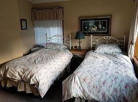 299 State Rd, Great Barrington, Ma 01230 2 Beds 1 Bath 720 Sqft in Great Barrington, MA (Photo 4 of 10)