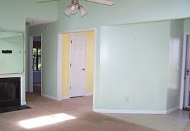 1188 Shipyard Blvd, Wilmington, Nc 28412 2 Beds 2 Baths 1,100 S in Wilmington, NC (Photo 2 of 10)