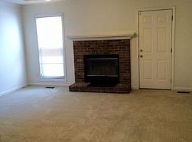  262 Mossborough Dr, Lexington, Sc 29073 3 Beds 2 Baths 1,289 S in Lexington, SC (Photo 2 of 4)