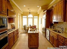 206 Alicante Rd, San Antonio, Tx 78257 5 Beds 4.5 Baths 3,308 S in San Antonio, TX (Photo 11 of 12)