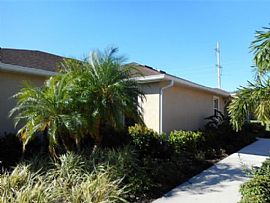 323 Capulet Dr, Venice, Fl 34292 in Venice, FL