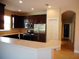 323 Capulet Dr, Venice, Fl 34292 in Venice, FL (Photo 6 of 8)