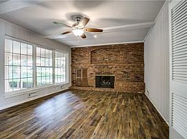 9939 Lakedale Dr, Dallas, Tx 75218 3 Beds 2.5 Baths 2,792 Sqft in Dallas, TX (Photo 11 of 12)