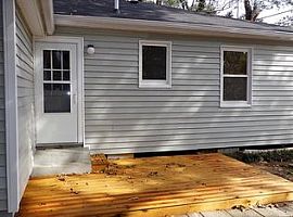 5215 Border Dr S, Mobile, Al 36608 in Mobile, AL (Photo 8 of 9)