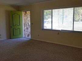 309 S Cedarwood Way, Inverness, Fl in Inverness, FL (Photo 4 of 7)