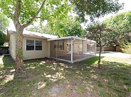 4216 Northwind Ln, Tampa, Fl 33624 3 Beds 2 Baths 1,596 Sqft in Tampa, FL (Photo 2 of 8)