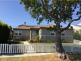 1905 Faymont Ave, Manhattan Beach, Ca 90266 3 Beds 1 Bath 1,111 in Manhattan Beach, CA