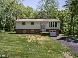 4428 Foxfire Ln, Huntingtown, Md 20639 in Huntingtown, MD