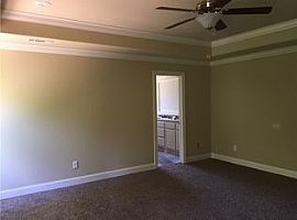 35 Theodore Dr, Bella Vista, Ar 72715 3 Beds 2 Baths 2,210 Sqft in Bella Vista, AR (Photo 3 of 10)