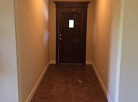 35 Theodore Dr, Bella Vista, Ar 72715 3 Beds 2 Baths 2,210 Sqft in Bella Vista, AR (Photo 8 of 10)