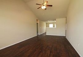 269 Glory Ln, Bethel Heights, Ar 72764 4 Beds 2 Baths 1,640 Sqf in Bethel Heights, AR (Photo 7 of 8)