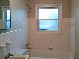 9803 Thor Ave, Louisville, Ky 40229 3 Beds 1 Bath 999 Sqft in Louisville, KY (Photo 8 of 8)