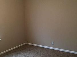 100 Grant Ave, Oak Grove, Ky 42262 3 Beds 2 Baths 964 Sqft in Oak Grove, KY (Photo 5 of 8)