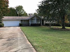  28 Mountain Brook Trl, Greenville, Sc 29609 3 Beds 2 Baths 2,1 in Greenville, SC