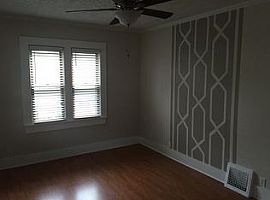 831 S 49th St, Omaha, Ne 68106 3 Beds 2 Baths 1,297 Sqft in Omaha, NE (Photo 8 of 9)