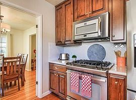 3 Beds 2 Baths in Alhambra, CA (Photo 3 of 3)