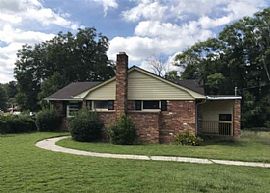 34 Fleetwood Dr, Greenville, Sc 29605 3 Beds 2 Baths in Greenville, SC